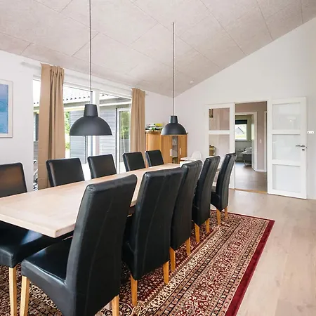 5 Star In Holiday home