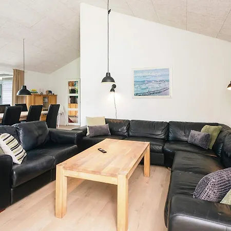 5 Star In Holiday home *